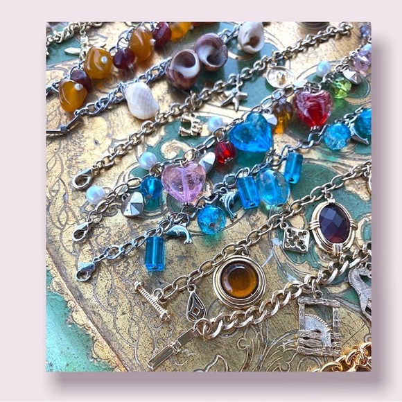 Vintage Charm Bracelets Beaded Jewelry Lot - Picture 8 of 10